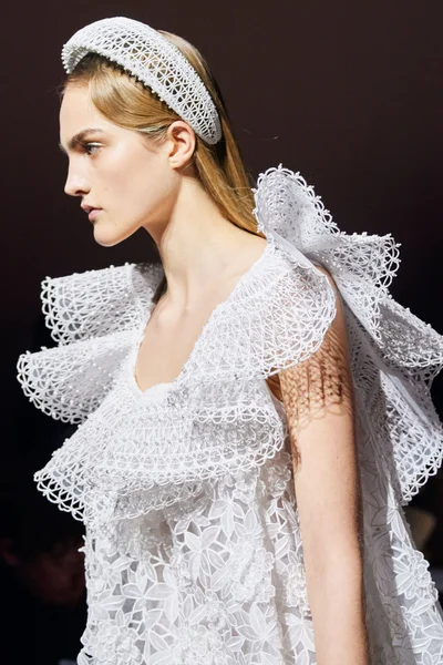 Look 124